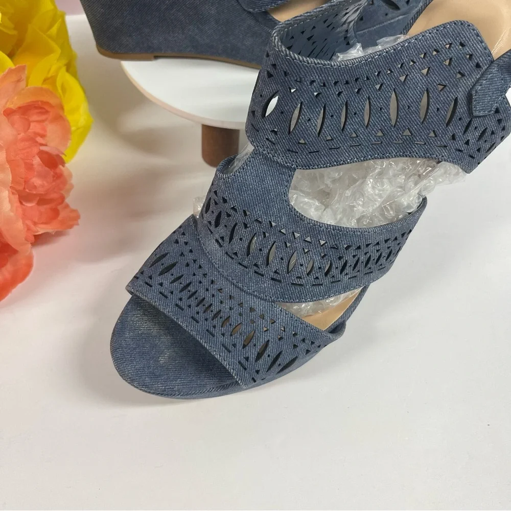 💙WASHED DENIM WEDGES